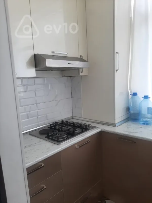 Kirayə verilir 2 otaqlı yeni tikili 55 m²