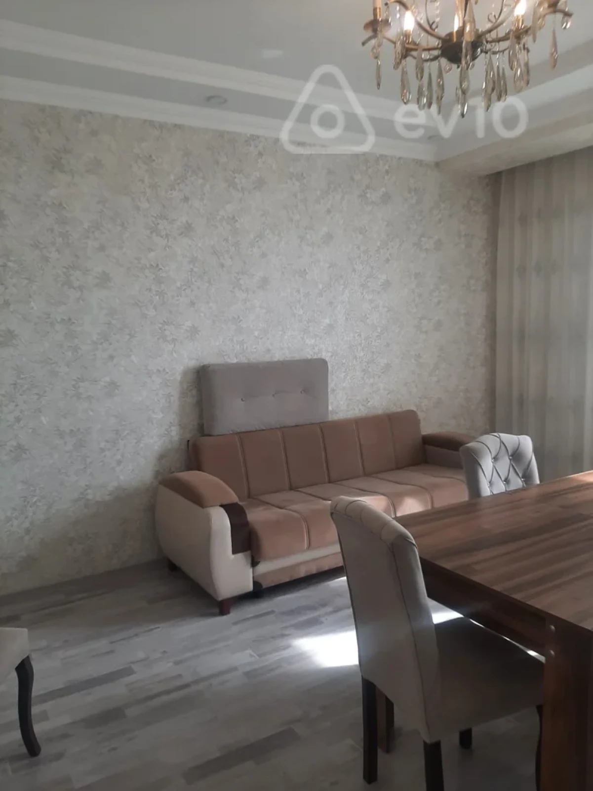 Kirayə verilir 2 otaqlı yeni tikili 55 m²