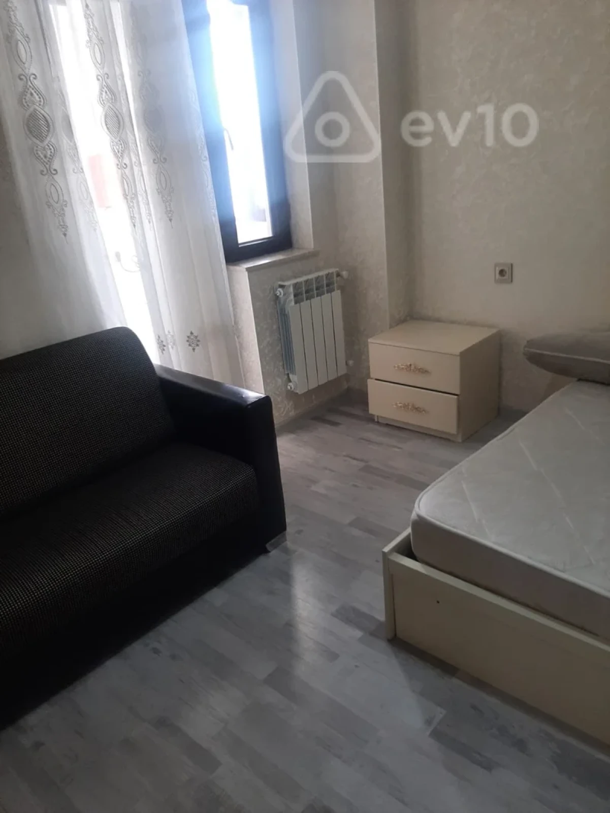 Kirayə verilir 2 otaqlı yeni tikili 55 m²