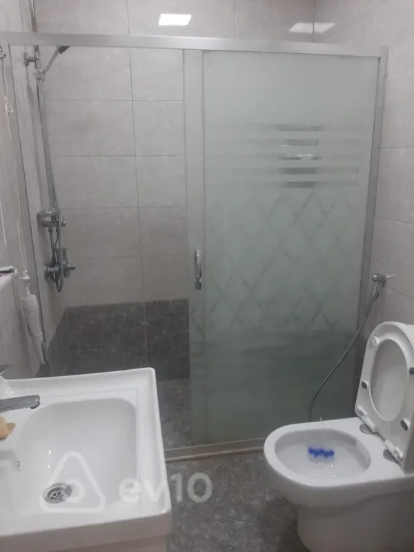 Kirayə verilir 2 otaqlı yeni tikili 55 m²