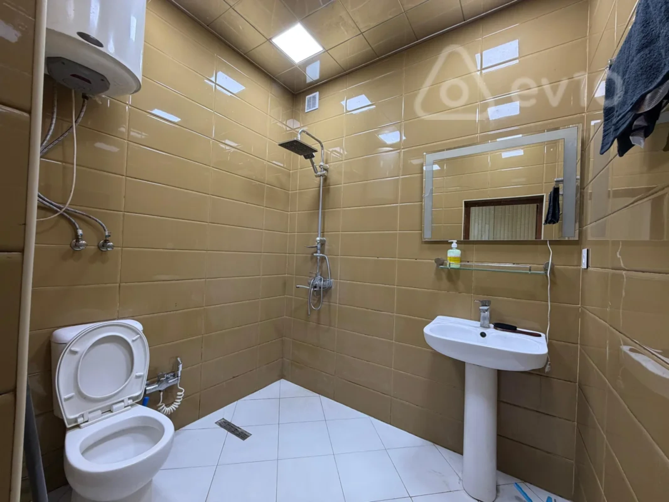 Kirayə verilir 1 otaqlı yeni tikili 30 m²