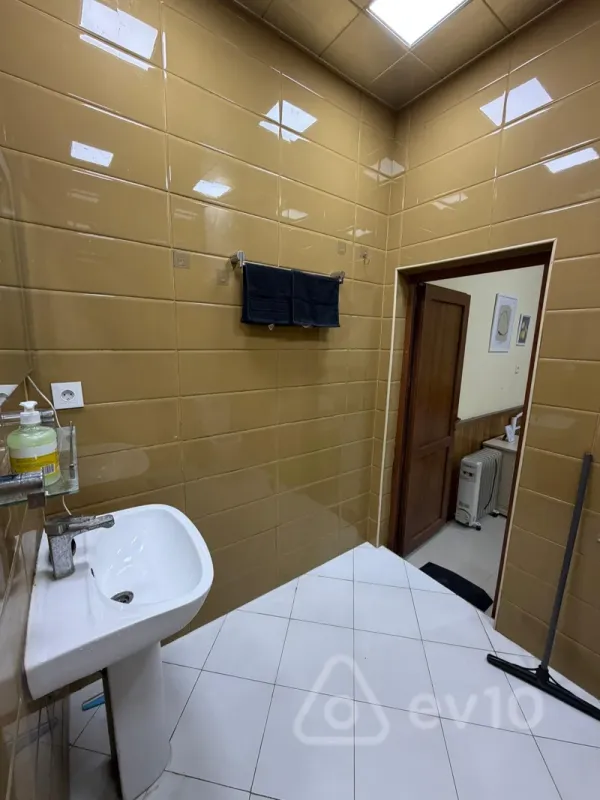 Kirayə verilir 1 otaqlı yeni tikili 30 m²