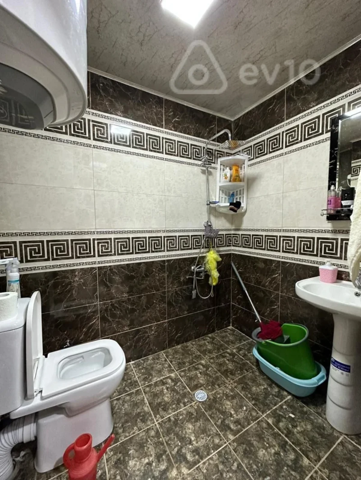 Kirayə verilir 2 otaqlı yeni tikili 45 m²