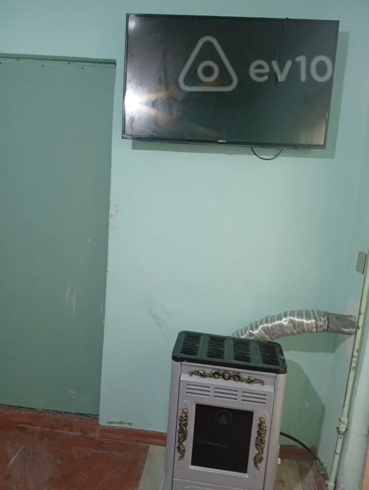 Kirayə verilir 1 otaqlı həyət evi 16 m²