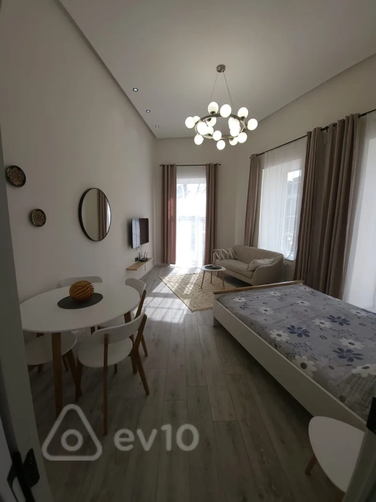 Kirayə verilir 1 otaqlı köhnə tikili 40 m²