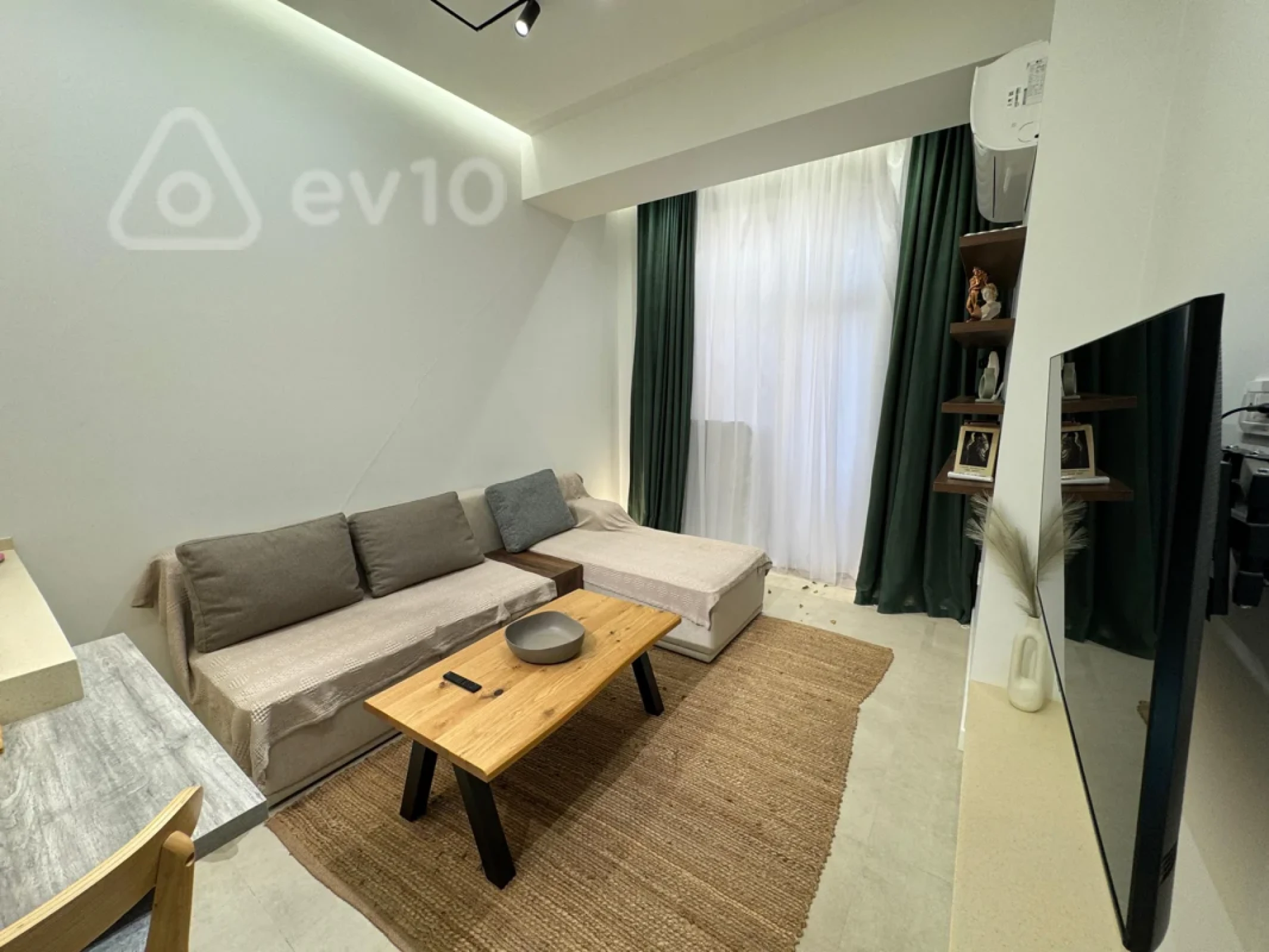 Kirayə verilir 2 otaqlı yeni tikili 55 m²