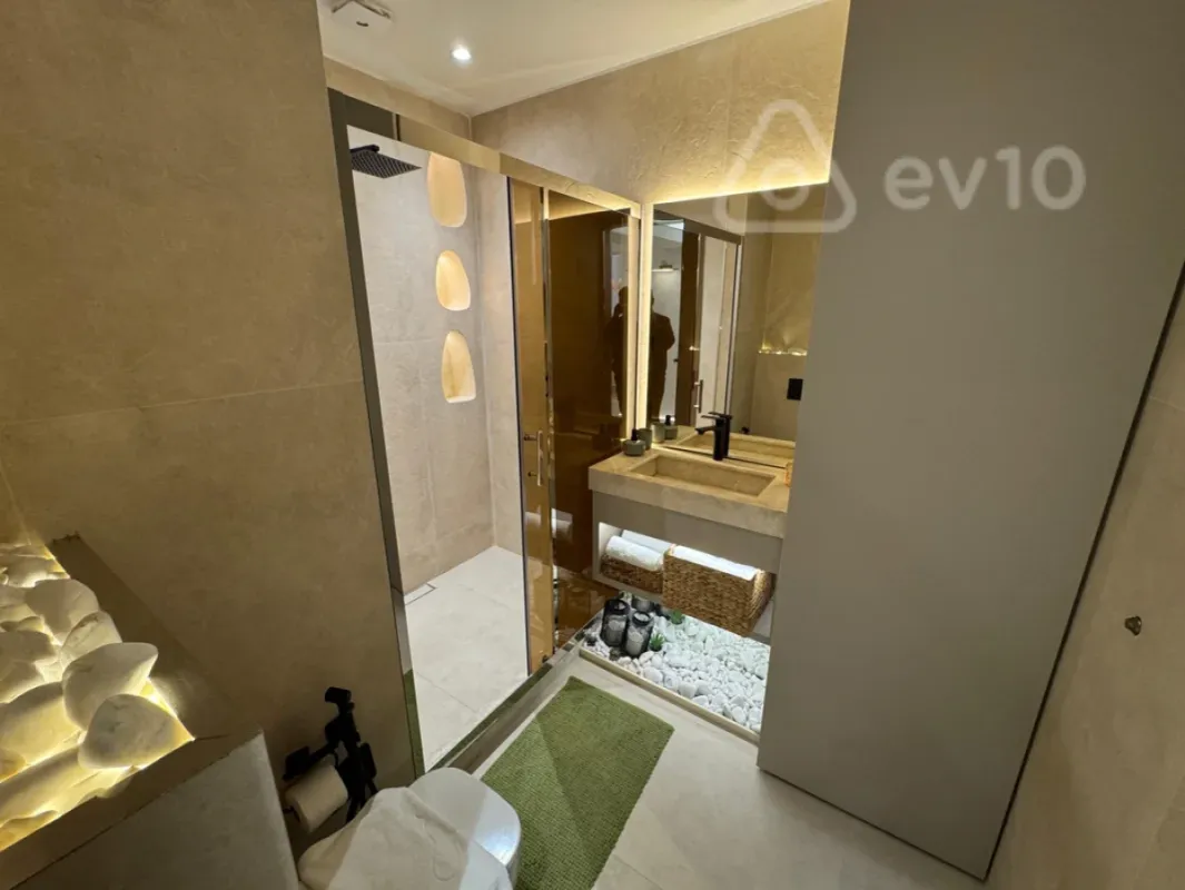 Kirayə verilir 2 otaqlı yeni tikili 55 m²