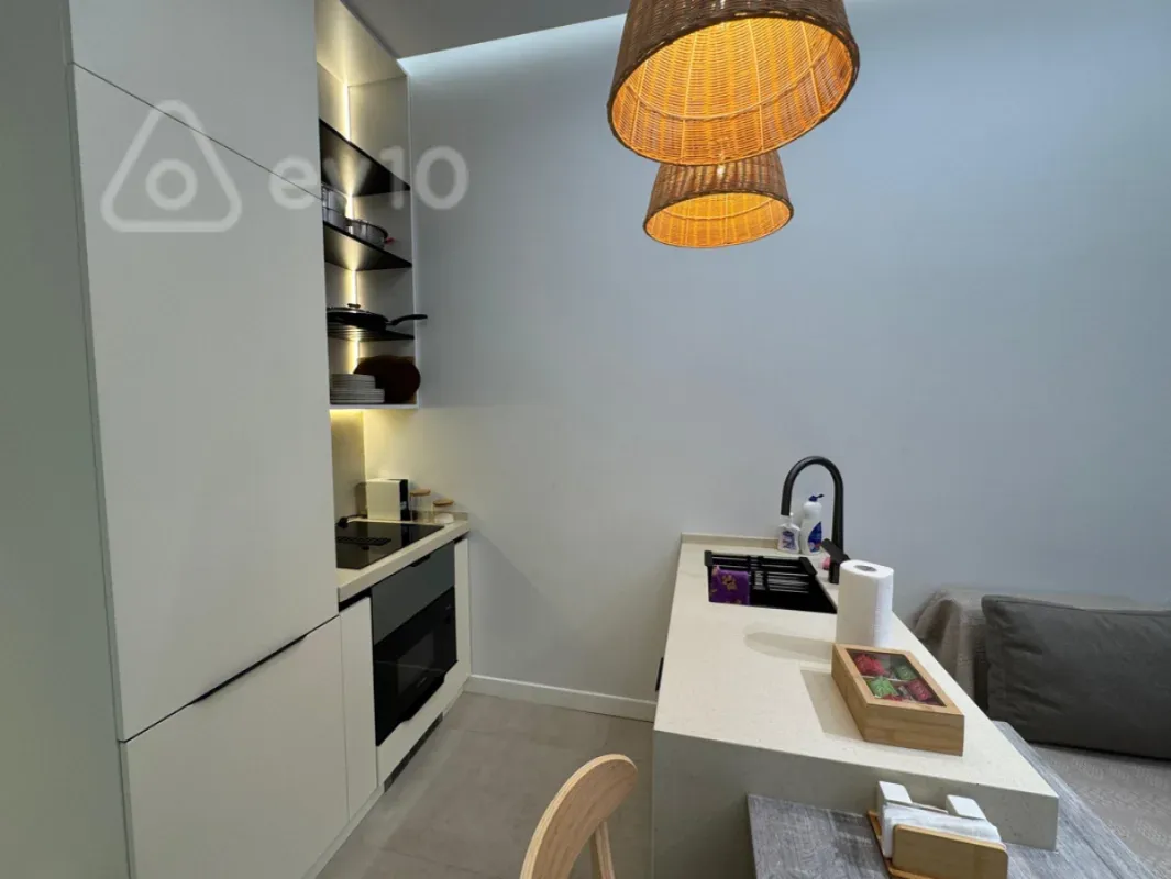Kirayə verilir 2 otaqlı yeni tikili 55 m²