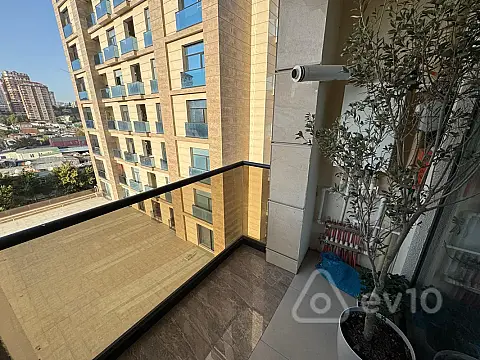 Kirayə verilir 2 otaqlı yeni tikili 55 m²