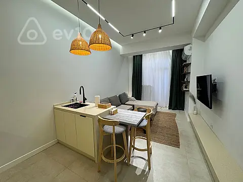 Kirayə verilir 2 otaqlı yeni tikili 55 m²