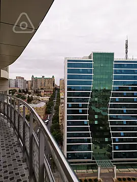 Kirayə verilir 4 otaqlı yeni tikili 186 m²