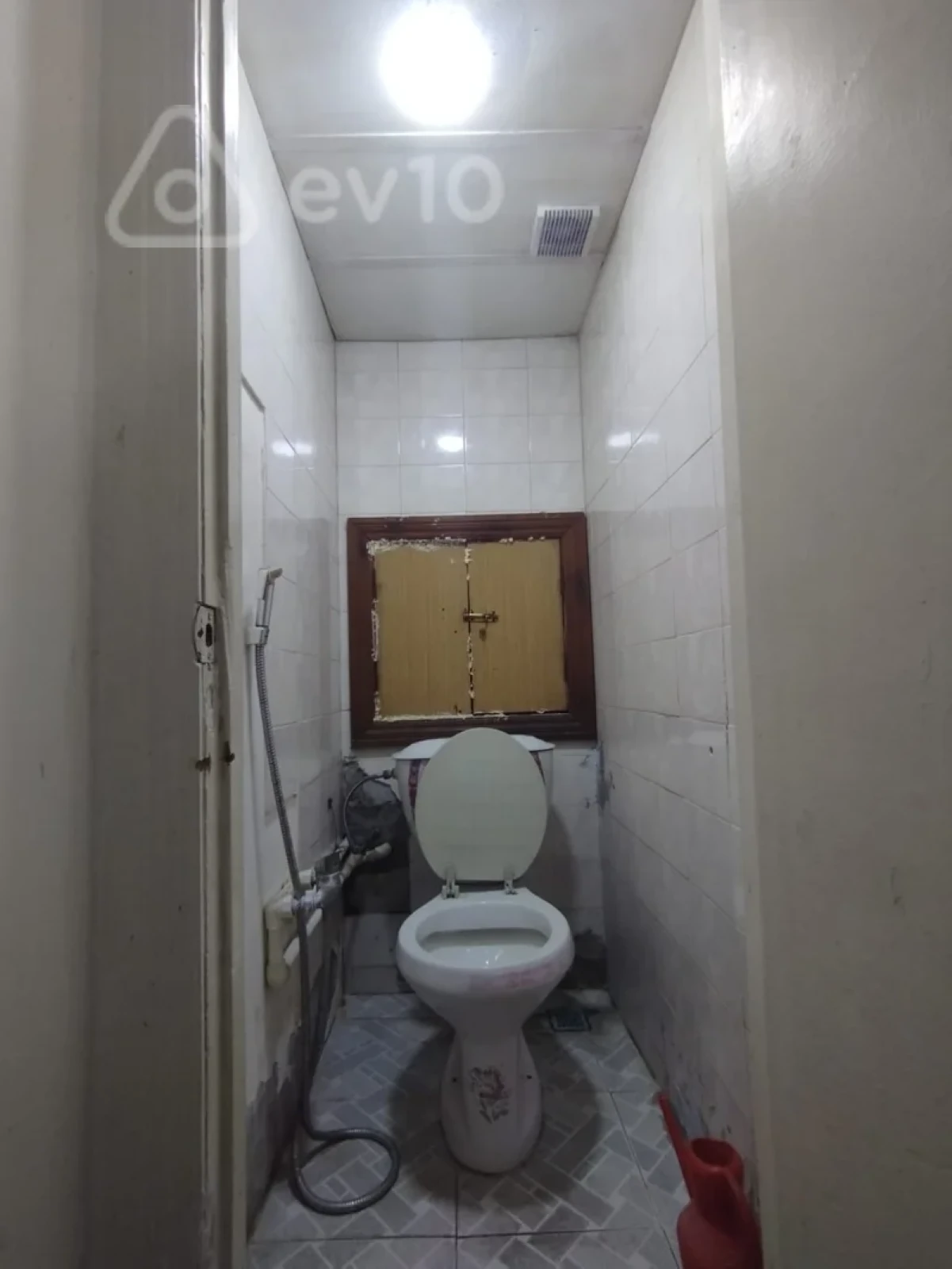 Kirayə verilir 2 otaqlı köhnə tikili 47 m²