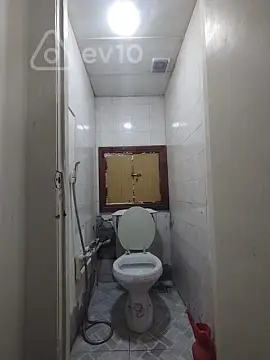 Kirayə verilir 2 otaqlı köhnə tikili 47 m²