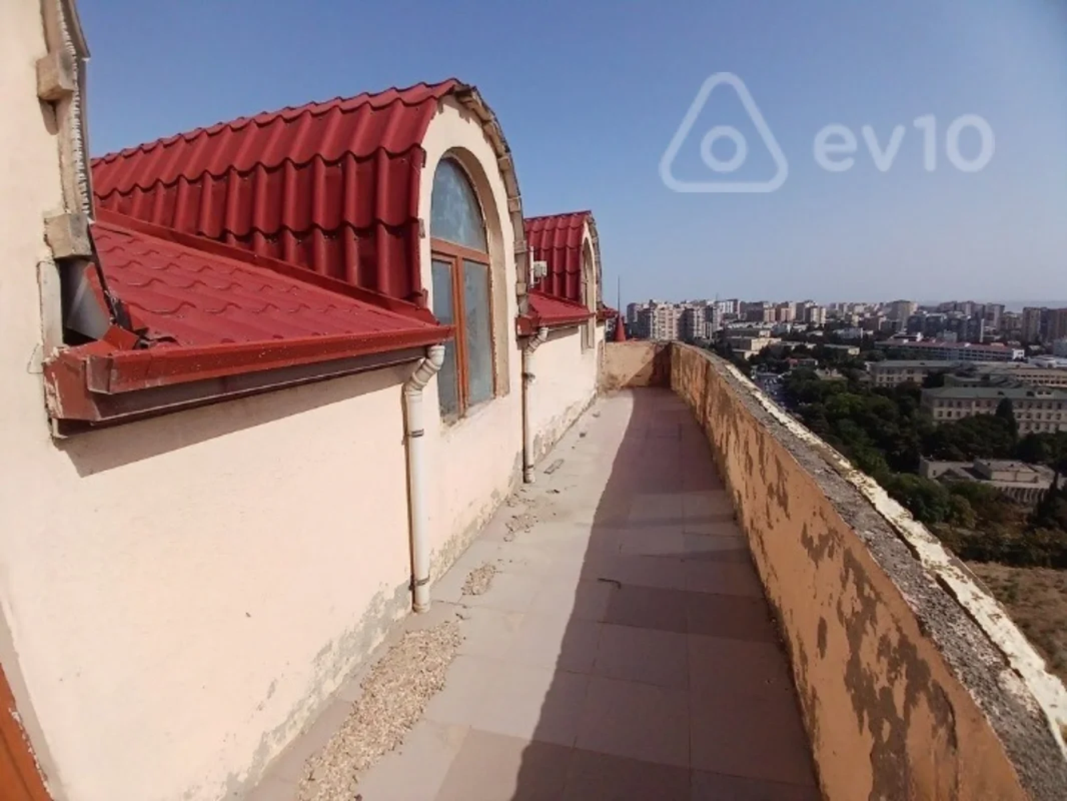 Satılır 3 otaqlı yeni tikili 145 m²