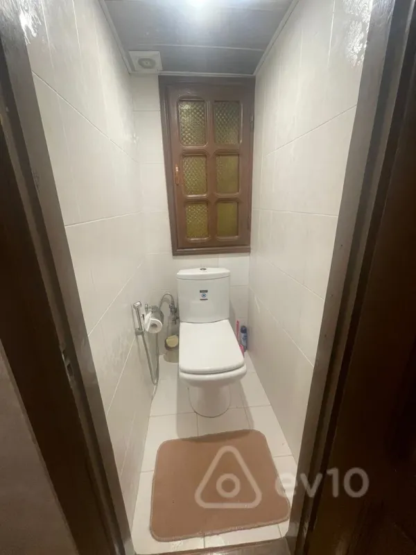 Kirayə verilir 2 otaqlı köhnə tikili 50 m²