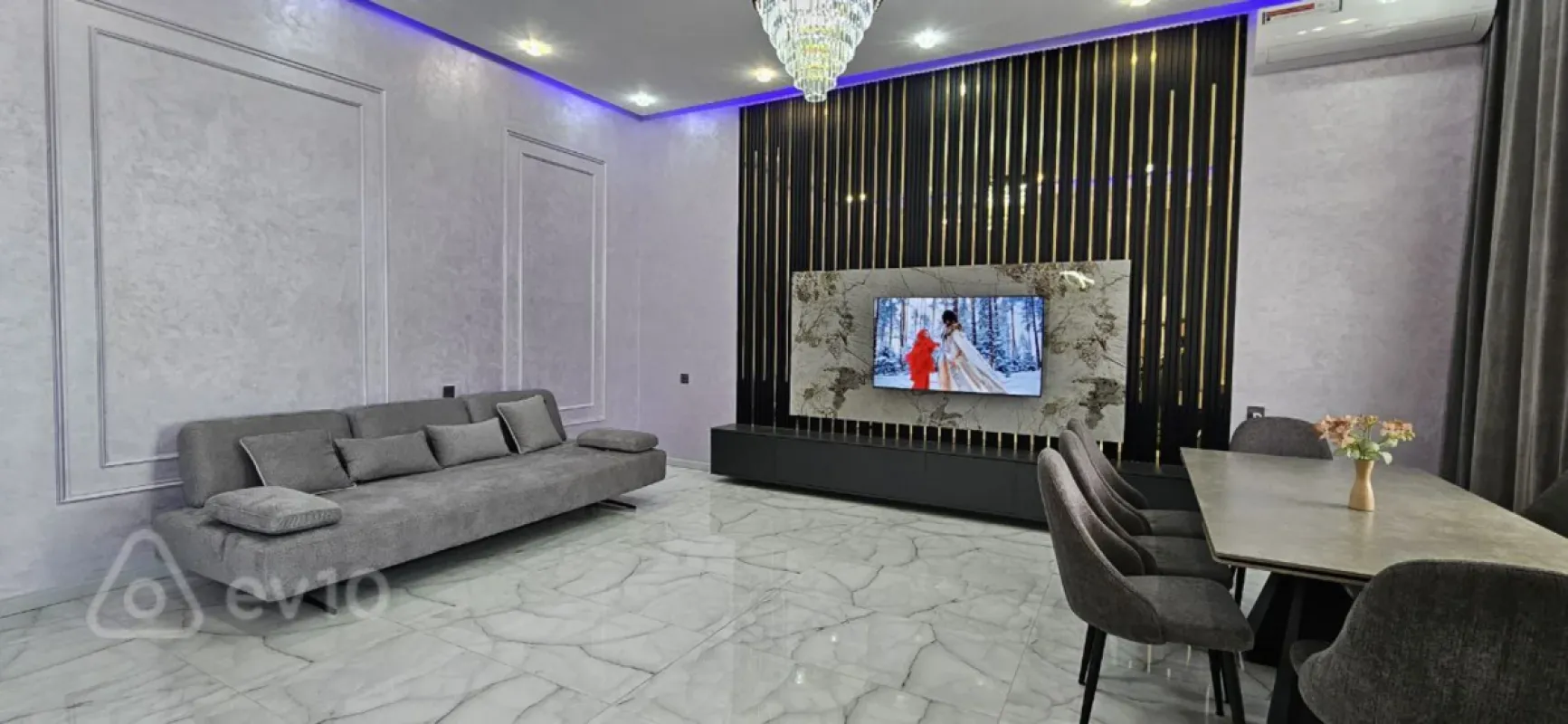 Satılır 4 otaqlı həyət evi 240 m²
