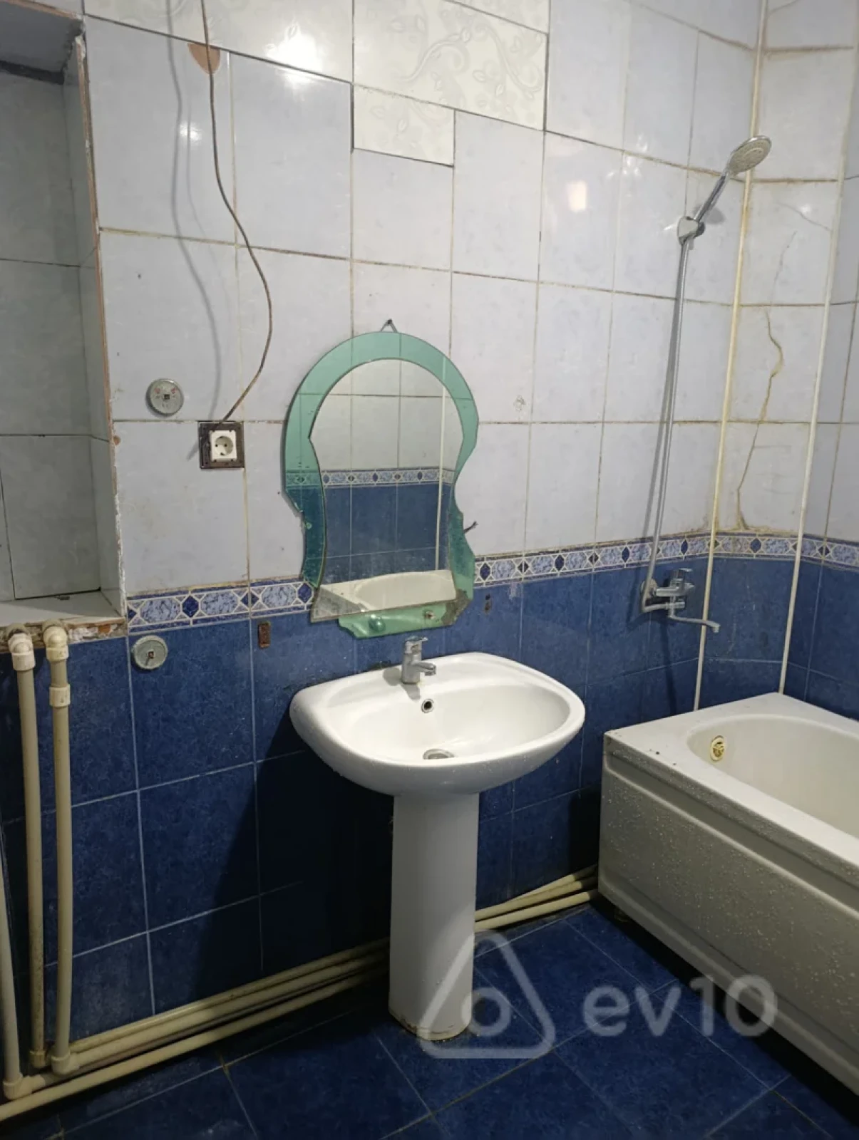 Kirayə verilir 1 otaqlı həyət evi 50 m²