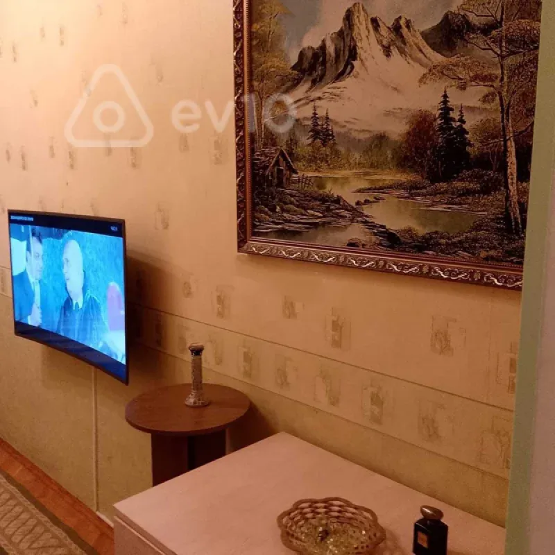 Kirayə verilir 1 otaqlı köhnə tikili 35 m²