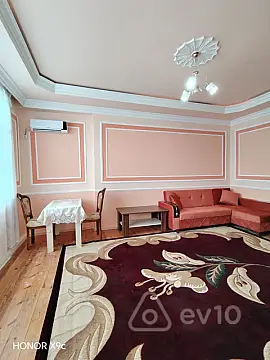 Kirayə verilir 2 otaqlı yeni tikili 89 m²