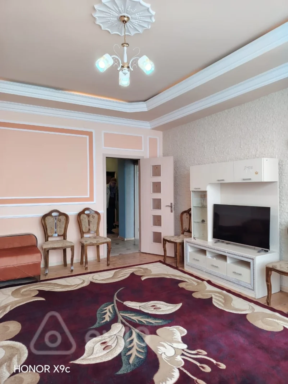 Kirayə verilir 2 otaqlı yeni tikili 89 m²