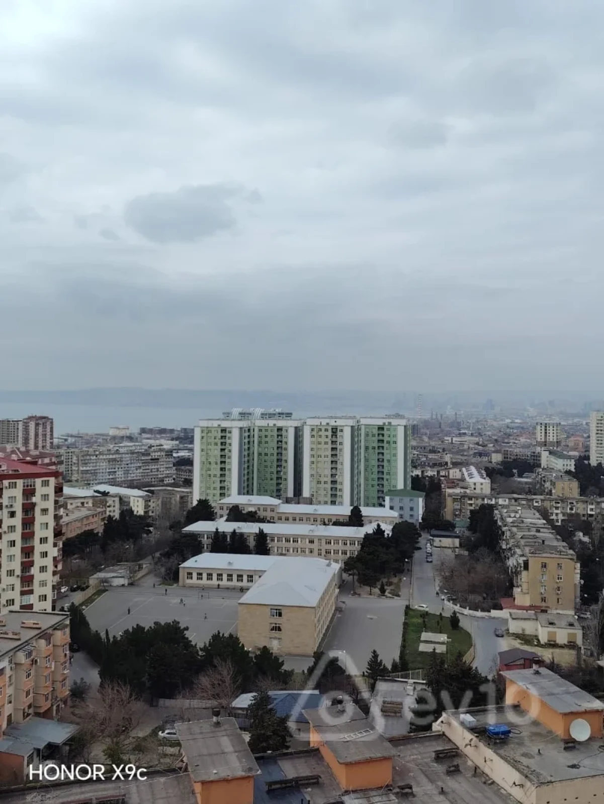 Kirayə verilir 2 otaqlı yeni tikili 89 m²