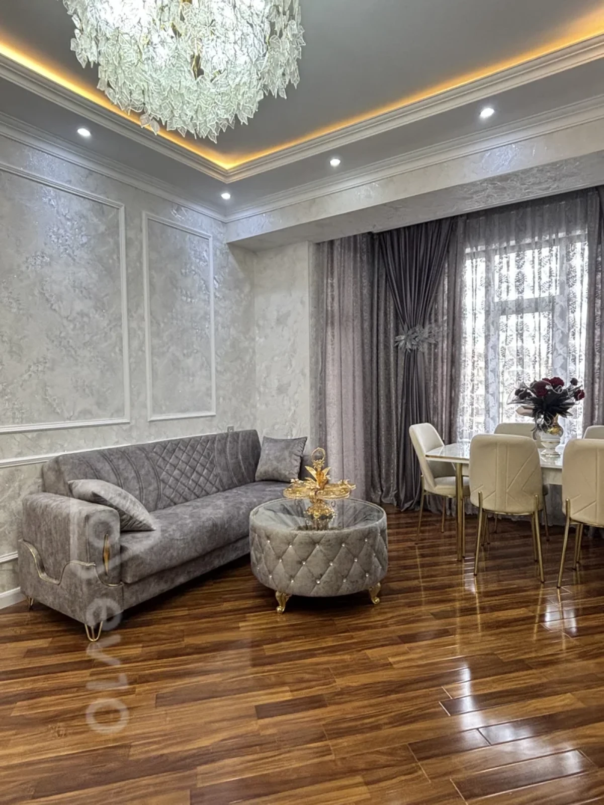 Satılır 3 otaqlı yeni tikili 80 m²