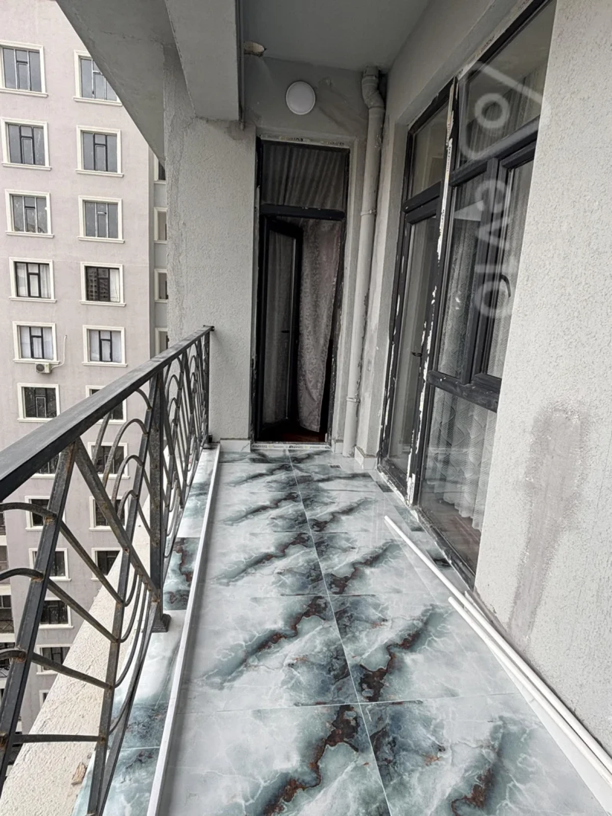 Satılır 3 otaqlı yeni tikili 80 m²