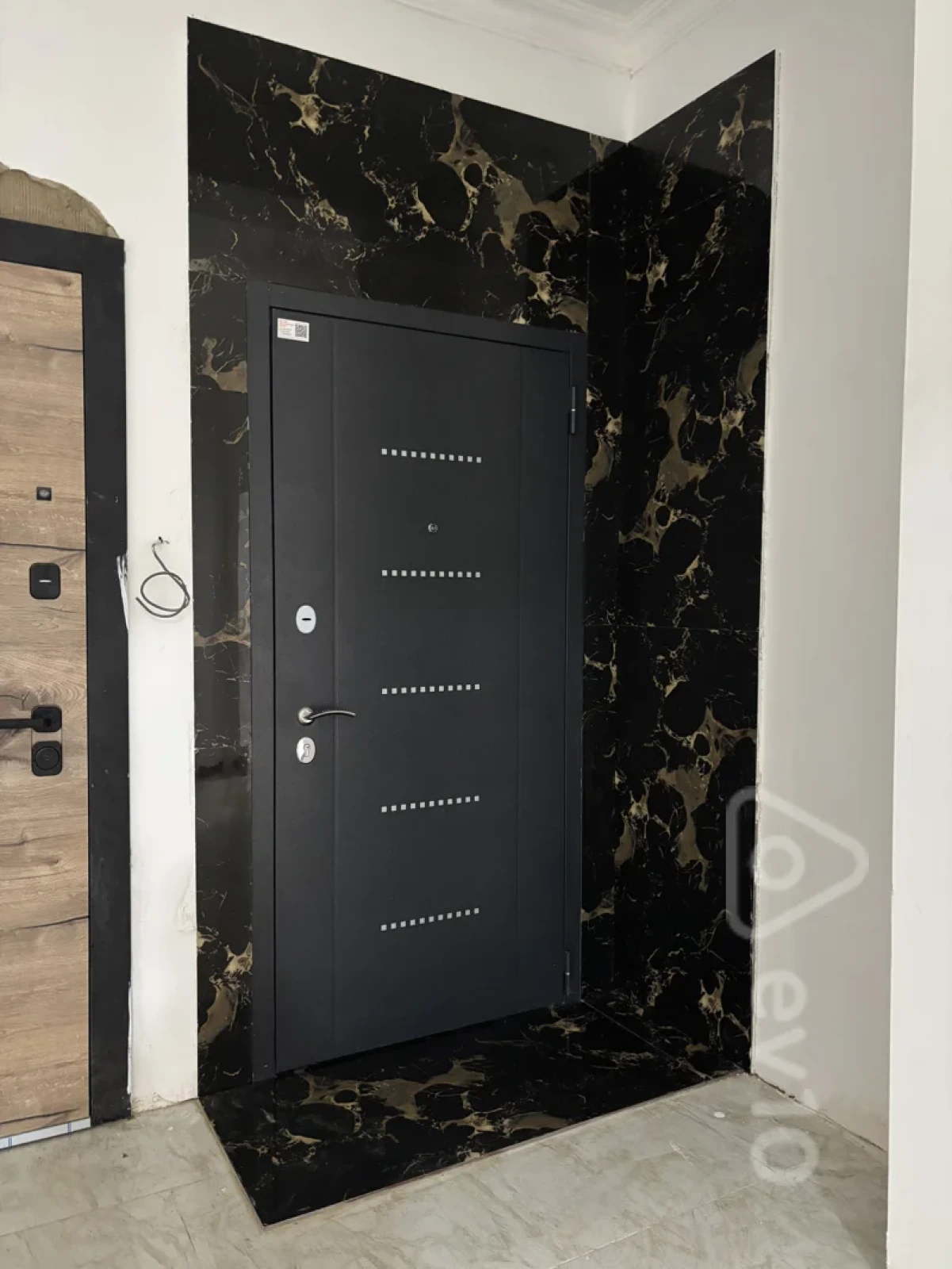 Satılır 3 otaqlı yeni tikili 80 m²