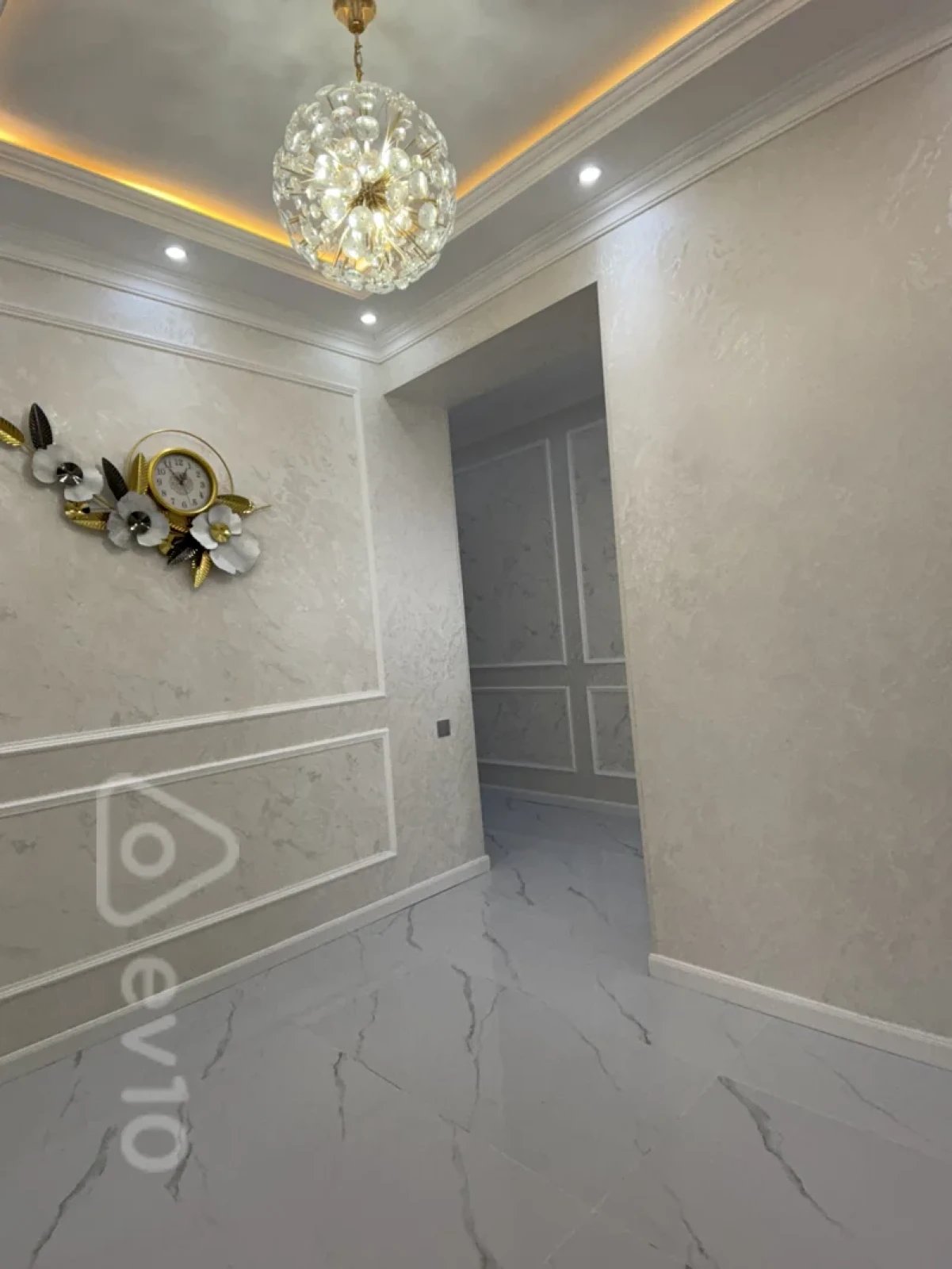 Satılır 3 otaqlı yeni tikili 80 m²