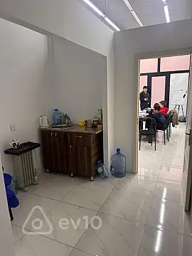 Satılır mənzil 33 m²