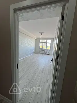 Kirayə verilir 2 otaqlı köhnə tikili 54 m²