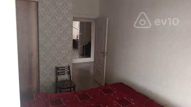 Kirayə verilir 3 otaqlı yeni tikili 80 m²