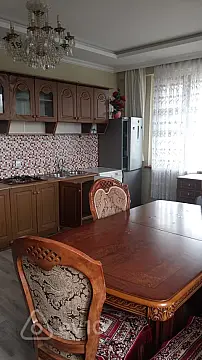Kirayə verilir 3 otaqlı yeni tikili 80 m²