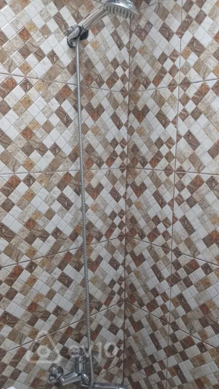 Kirayə verilir 3 otaqlı yeni tikili 80 m²