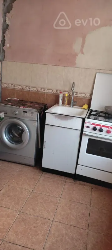 Kirayə verilir 3 otaqlı həyət evi 65 m²