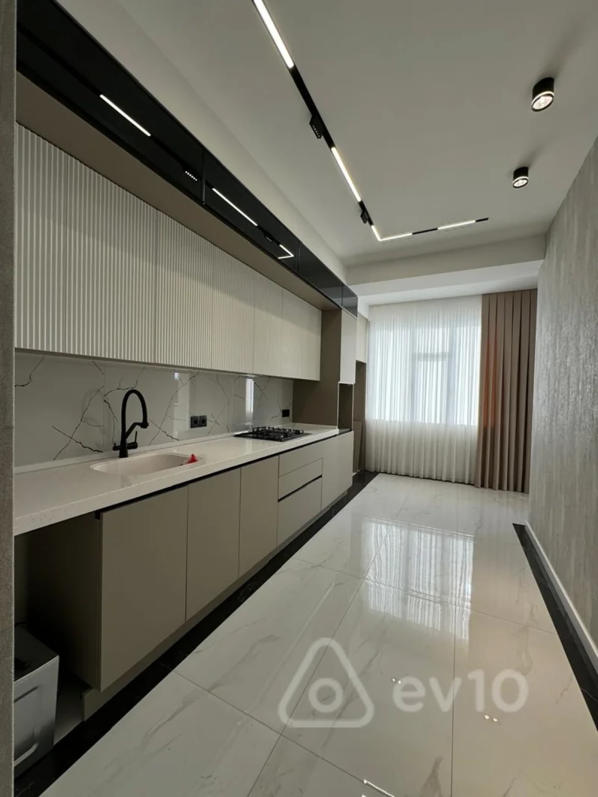 Satılır 3 otaqlı yeni tikili 117 m²