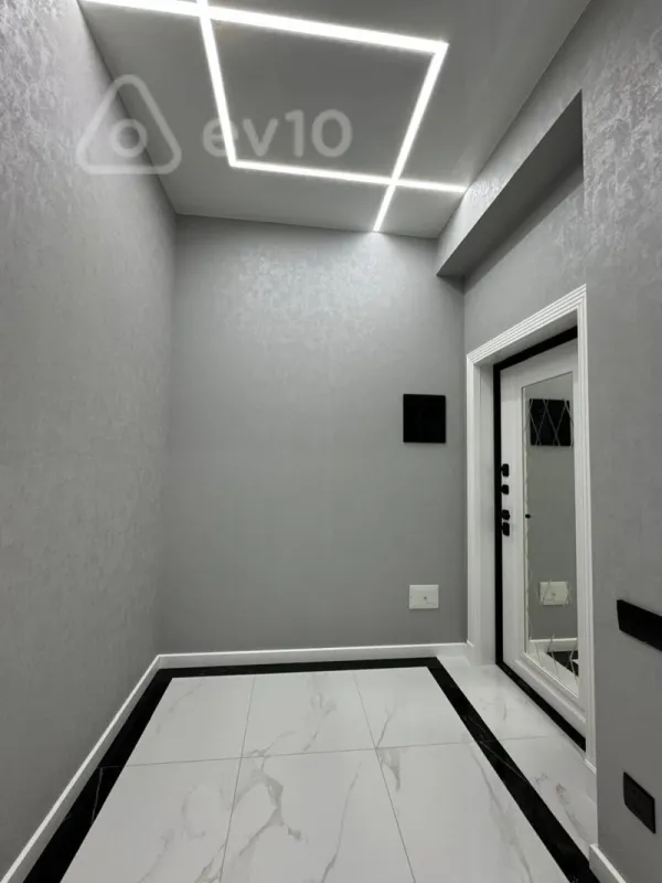 Satılır 3 otaqlı yeni tikili 117 m²