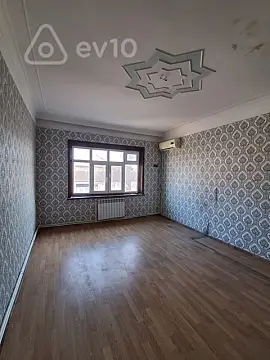 Kirayə verilir 3 otaqlı köhnə tikili 70 m²