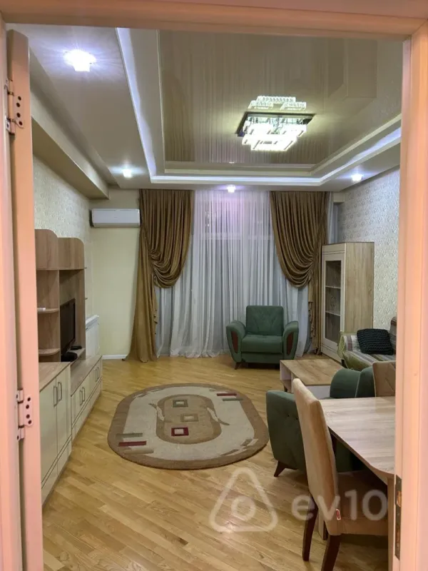 Kirayə verilir 2 otaqlı yeni tikili 87 m²