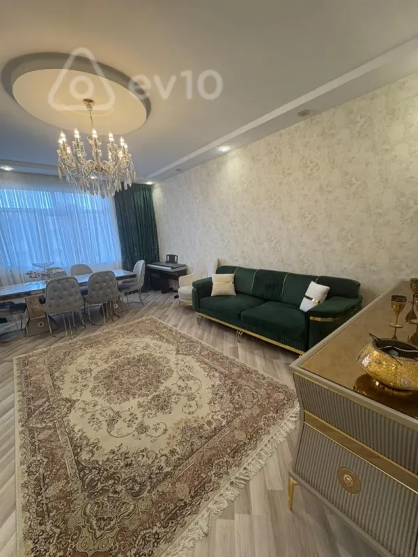 Kirayə verilir 3 otaqlı yeni tikili 85 m²