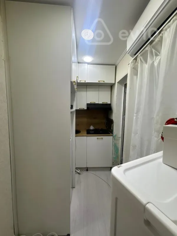 Kirayə verilir 1 otaqlı həyət evi 30 m²