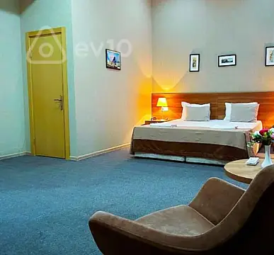 Kirayə verilir mənzil 4200 m² — Bakı, Nərimanov 4200.00 m²