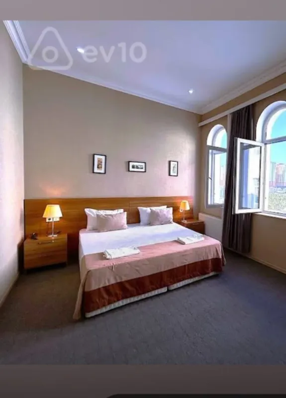 Kirayə verilir mənzil 4200 m²