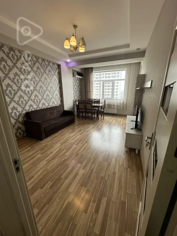 Kirayə verilir 2 otaqlı yeni tikili 60 m²