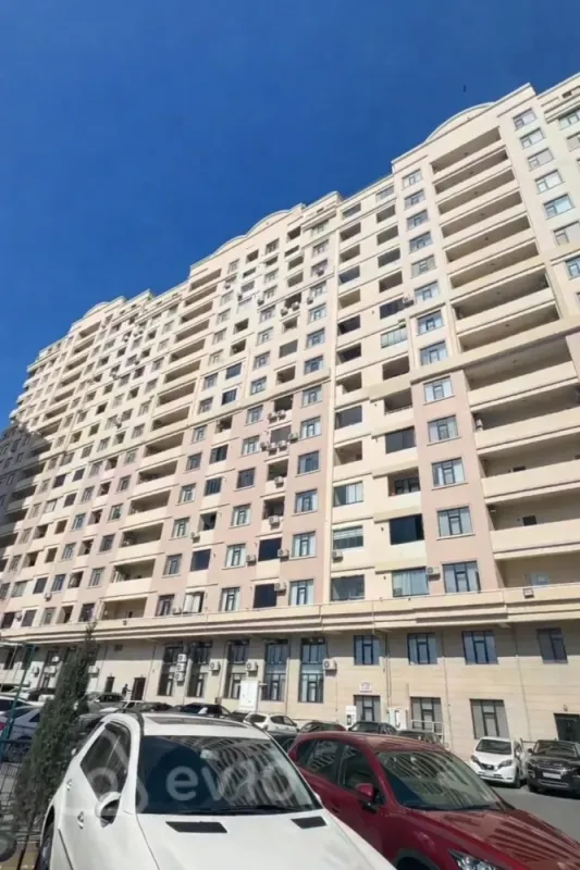Satılır 2 otaqlı yeni tikili 55 m²