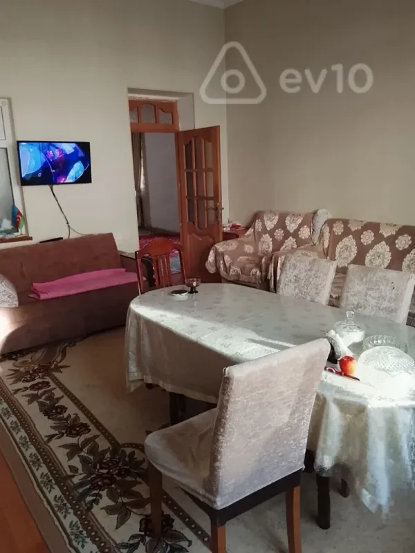 Kirayə verilir 5 otaqlı həyət evi 205 m²