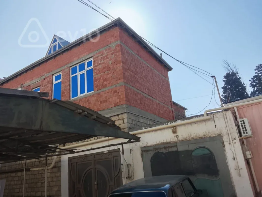 Kirayə verilir 5 otaqlı həyət evi 205 m²