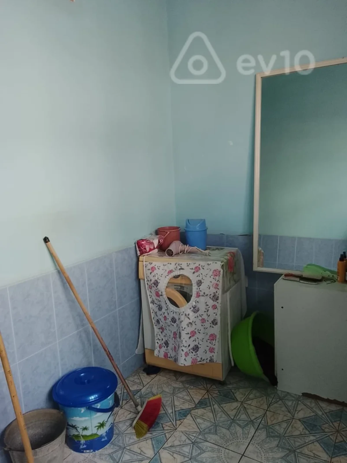 Kirayə verilir 5 otaqlı həyət evi 205 m²