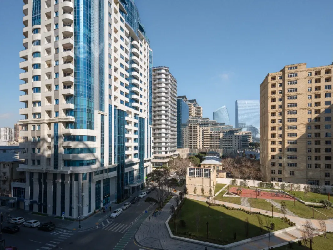 Kirayə verilir 10 otaqlı ofis 170 m²