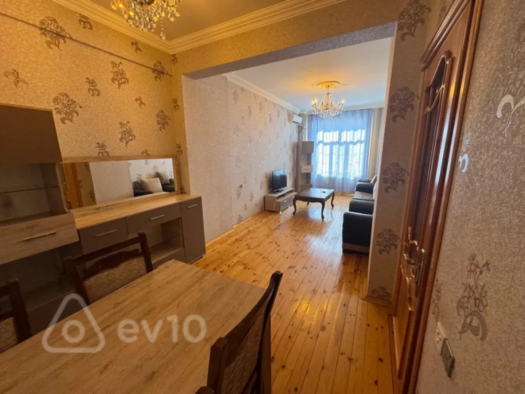 Kirayə verilir 3 otaqlı yeni tikili 110 m²